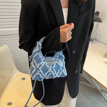 2023 novo Tecido Macio Tendência Pequeno Ombro Crossbody Sacos para as Mulheres Hobo Marca de Luxo da Designer de Bolsas Mulheres Kawaii Totes